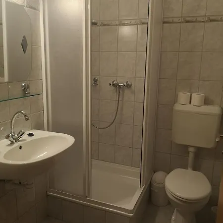 Galeria Panzio 3*